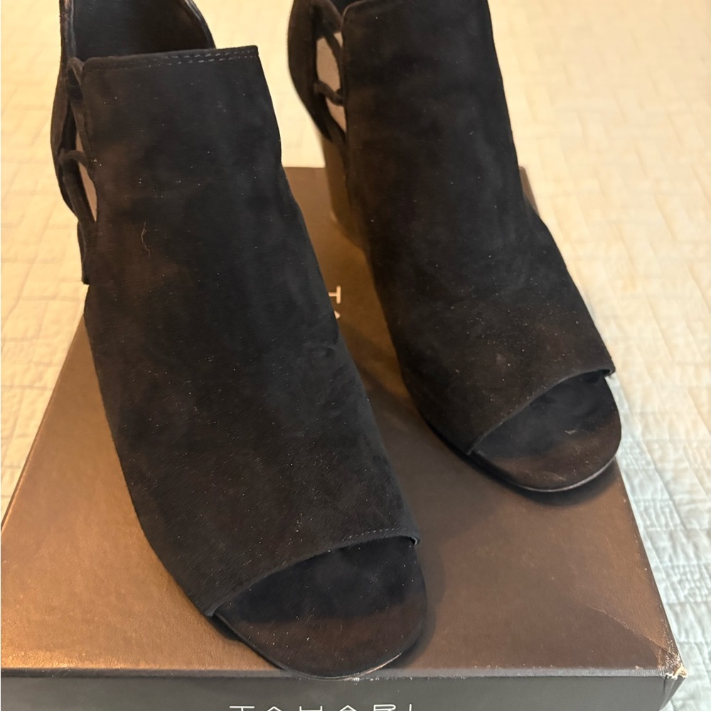 Tahari Black Open-Toe Heels